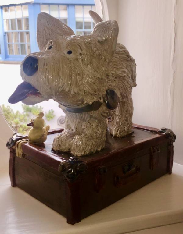 - a Ceramic by Heather Hunt, measuring 28 x 28 cm (H x W) £250